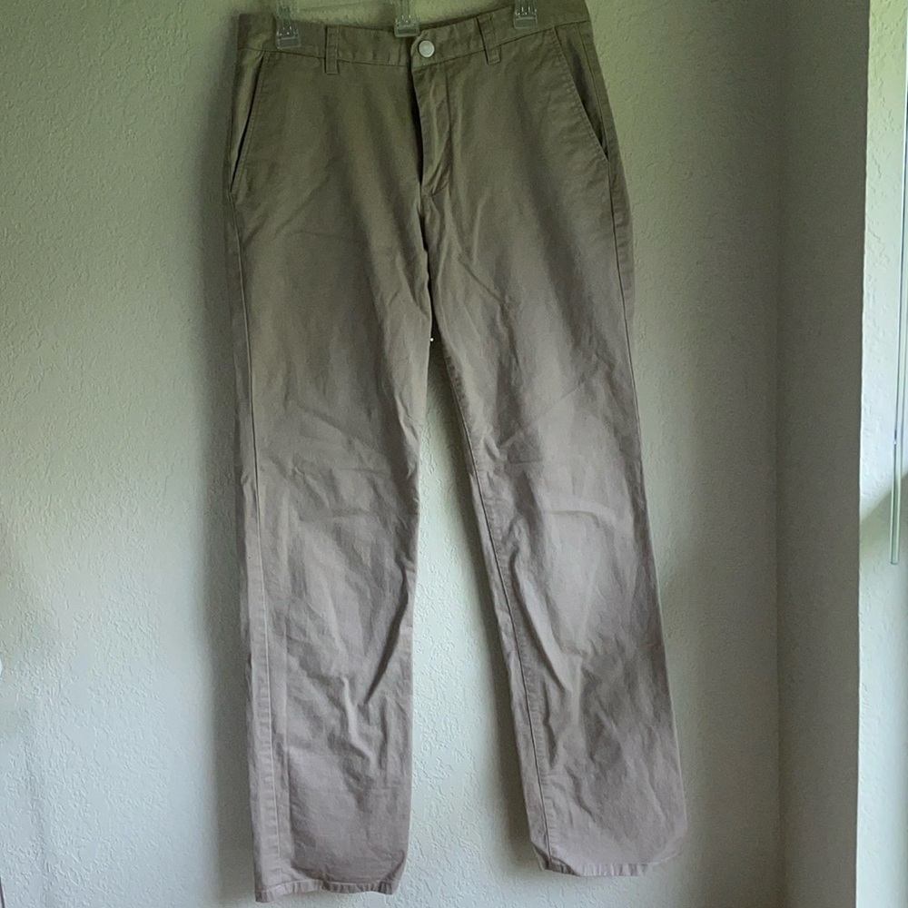 Title: Bonobos Men's Khaki Chinos with Patterned Pocket Lining Size: 31x34